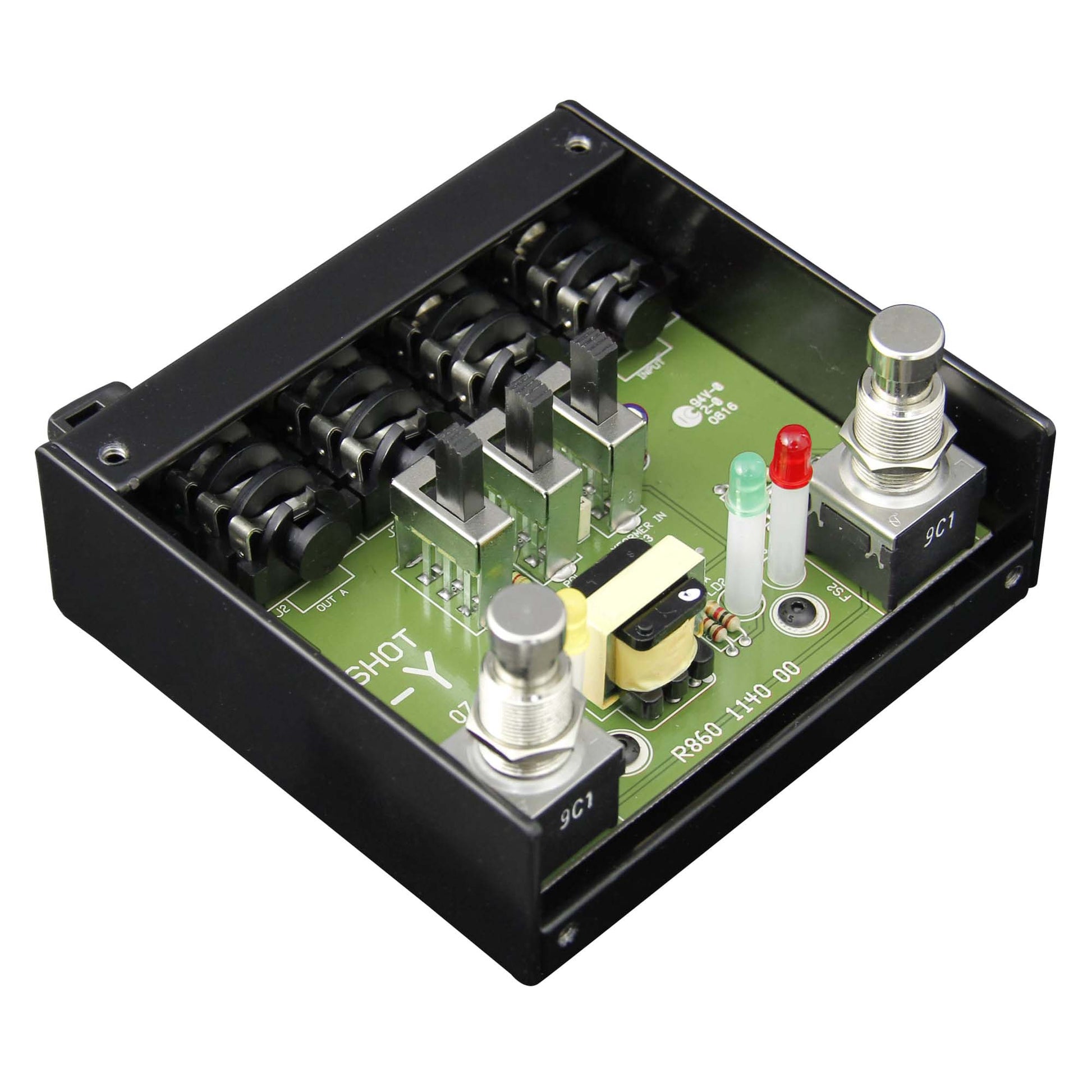 Radial BigShot ABY True Bypass Switch Pedal, interior view showing the circuit baoard and components.