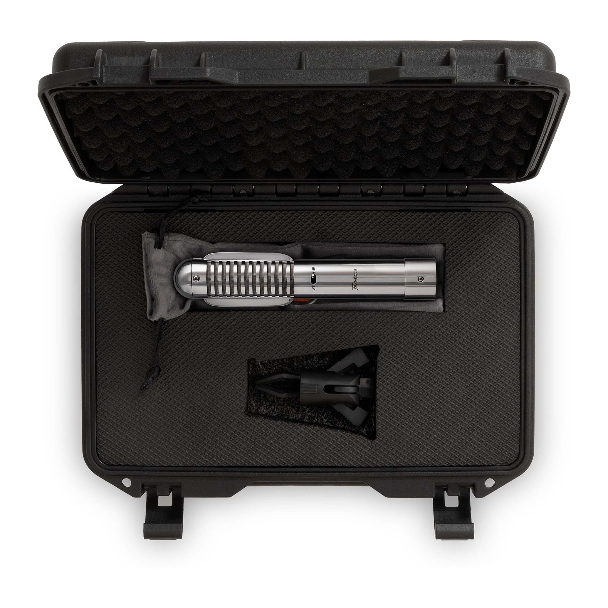 Warm Audio WA-FT Fen-tone Ribbon Microphone in a carry case with a mic clip and mic pouch